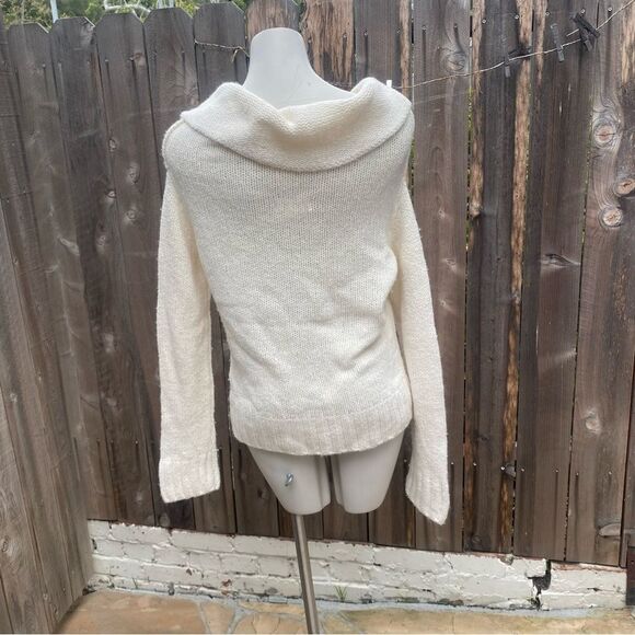 Anthropologie Cozy White off shoulder wool and cashmere blend sweater size S - Picture 8 of 8